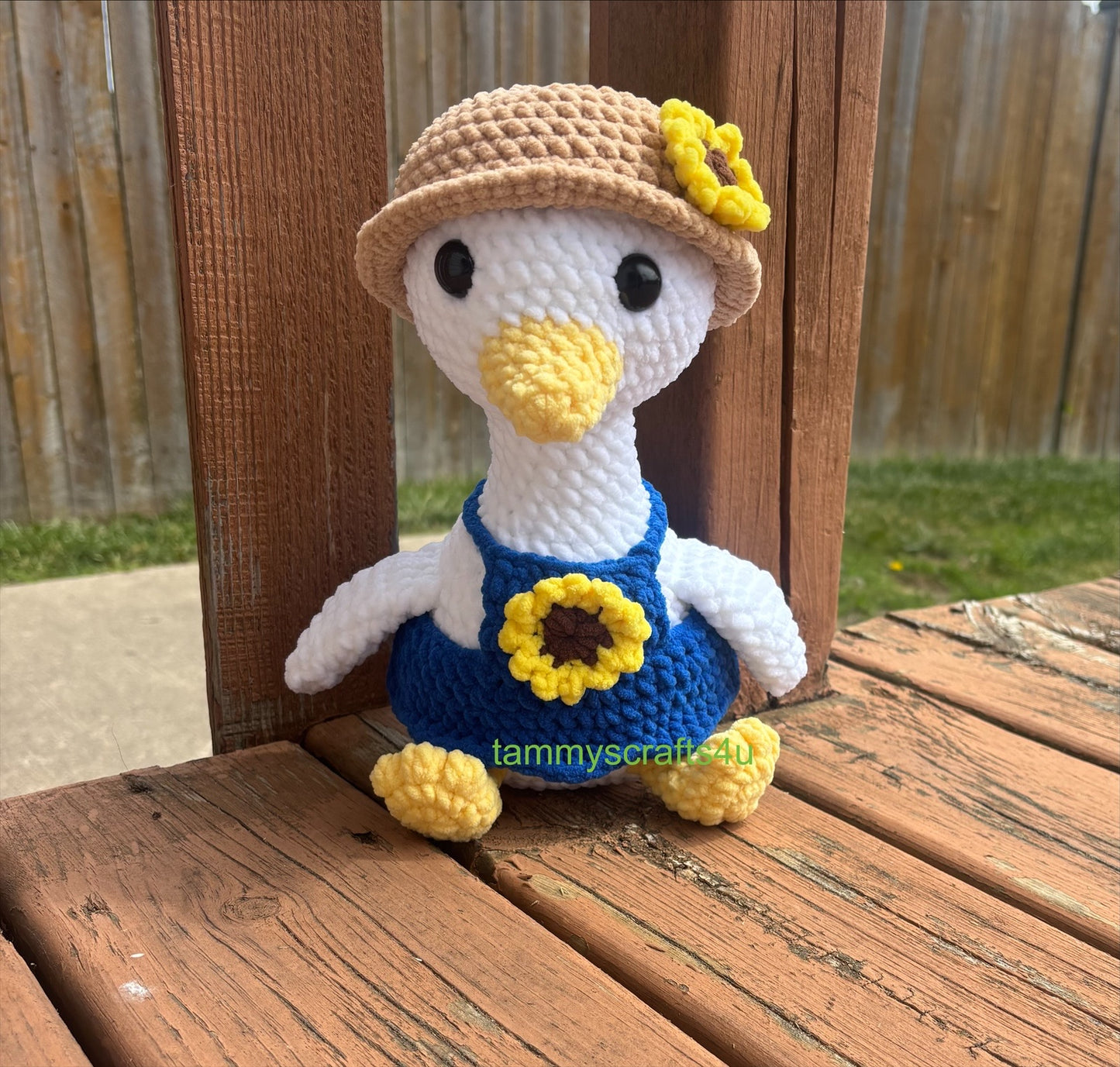 Crochet Goose Amigurumi/Plushie